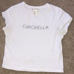 H&M-white crop top “Coachella”